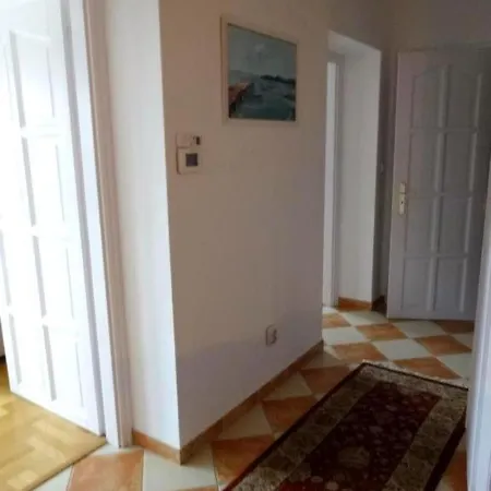 Apartament Etele